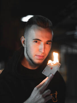 Piotr, Portrait